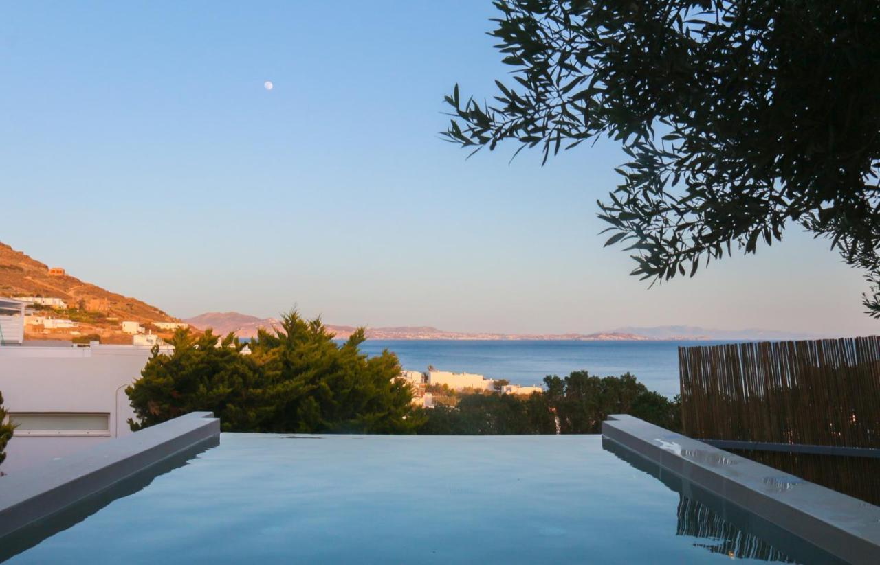 Villa With View Of Agios Ioannis And Pool With Jacuzzi Exterior photo